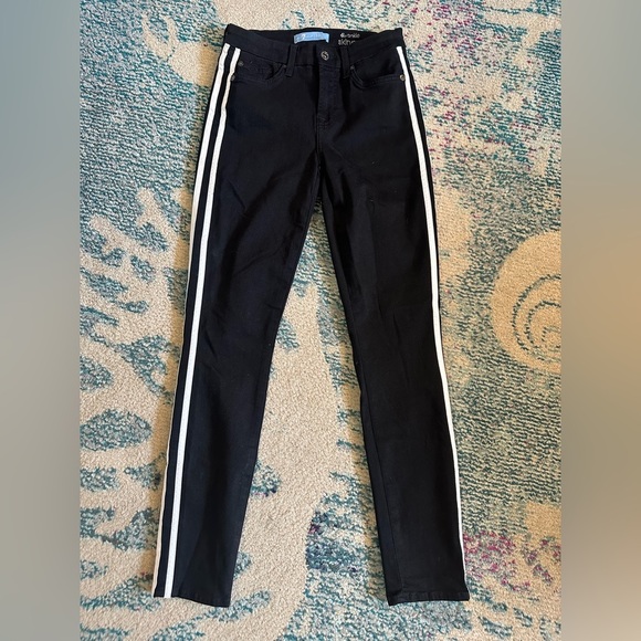 7 For All Mankind B air The Ankle Skinny Jeans Black White Leather Stripes - Picture 1 of 9